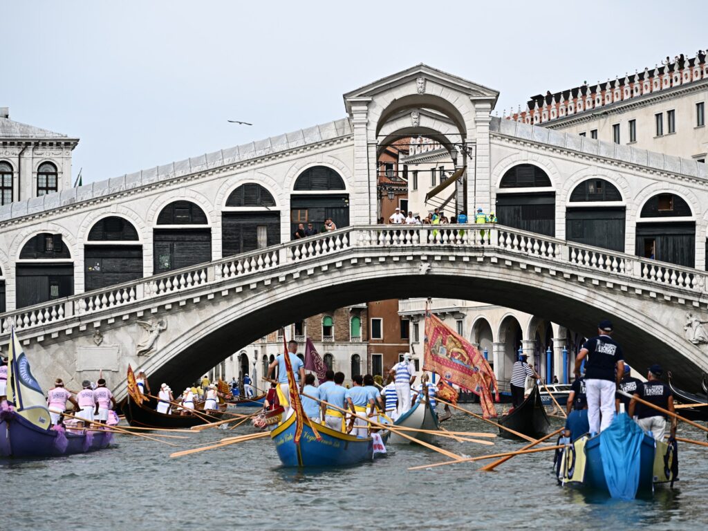 Venice To Test Entrance Fees, Limit Number Of Visitors From