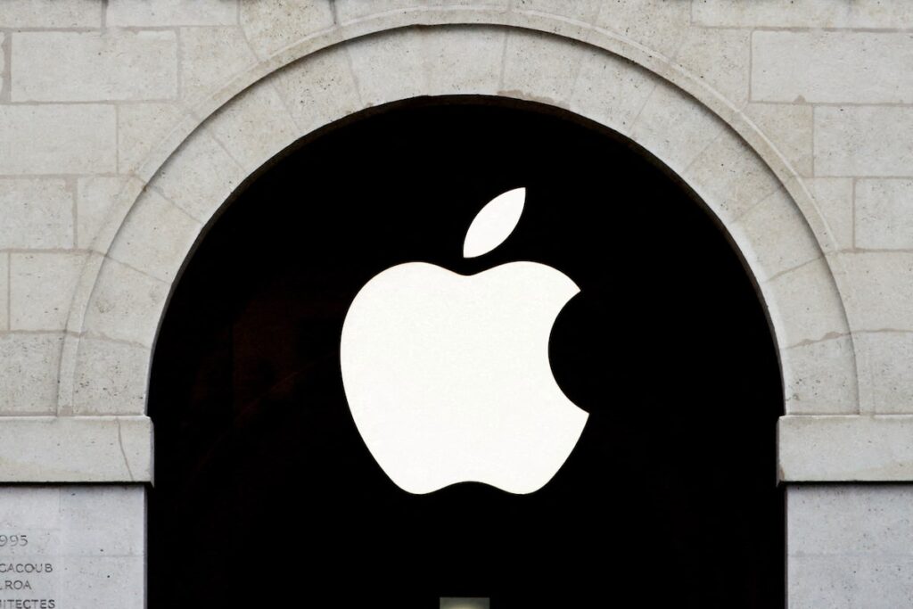 Apple Faces 'strong Measures' If App Store Changes Are Insufficient,