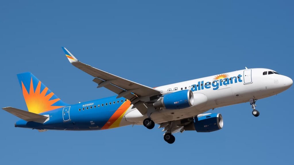 Allegiant Airbus A320 Returns To Phoenix After Double Engine Bird Collision