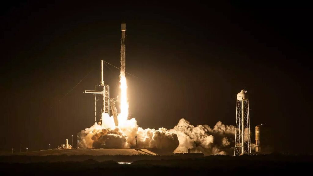 Spacex Launches Nasa's Commercial Lander Nova C To The Moon
