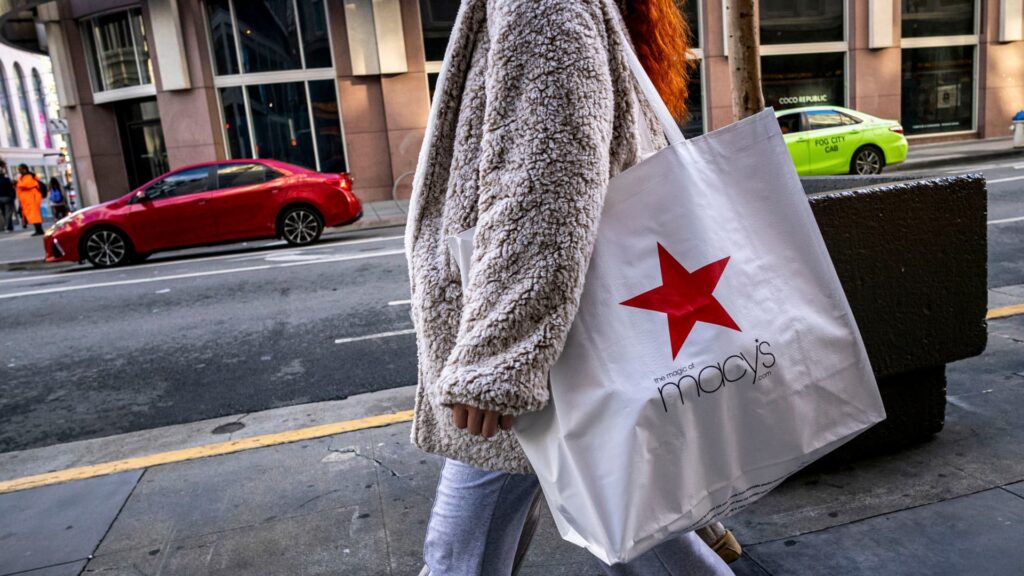 Macys releases preliminary financial results but postpones full financial results