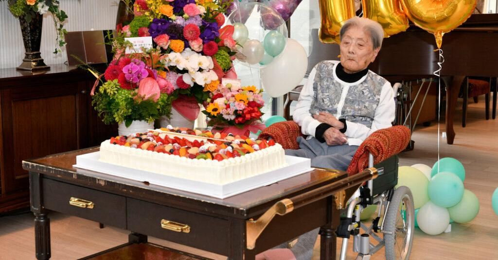 Japans Tomiko Itooka the worlds oldest person dies at age